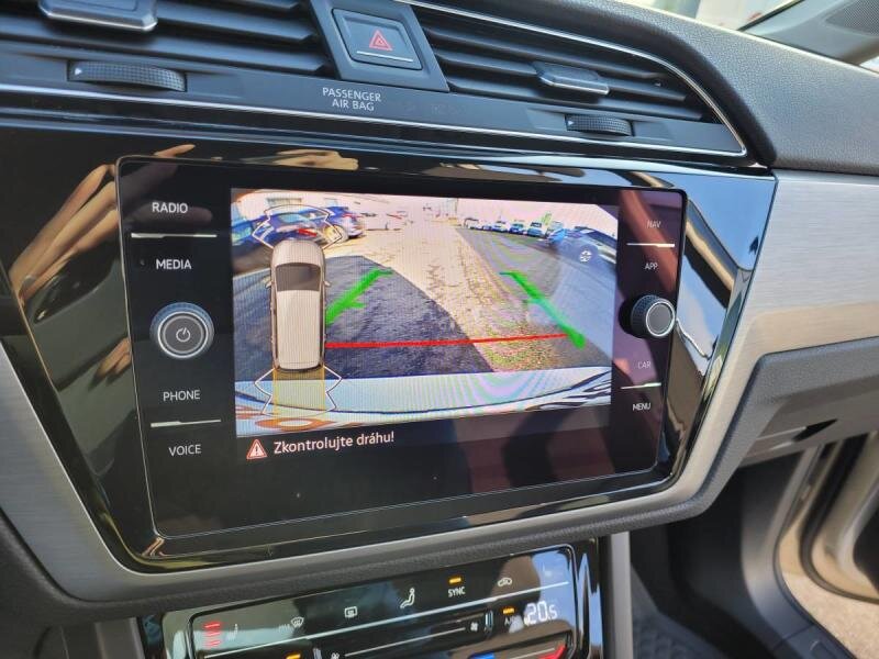 Volkswagen Touran MPV 1,5 l 110 kw