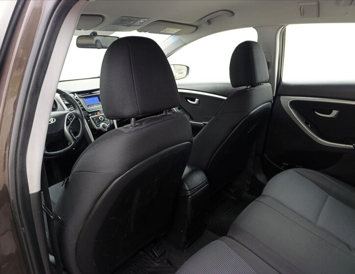 Hyundai i30 Kombi 1,6 l 99 kw