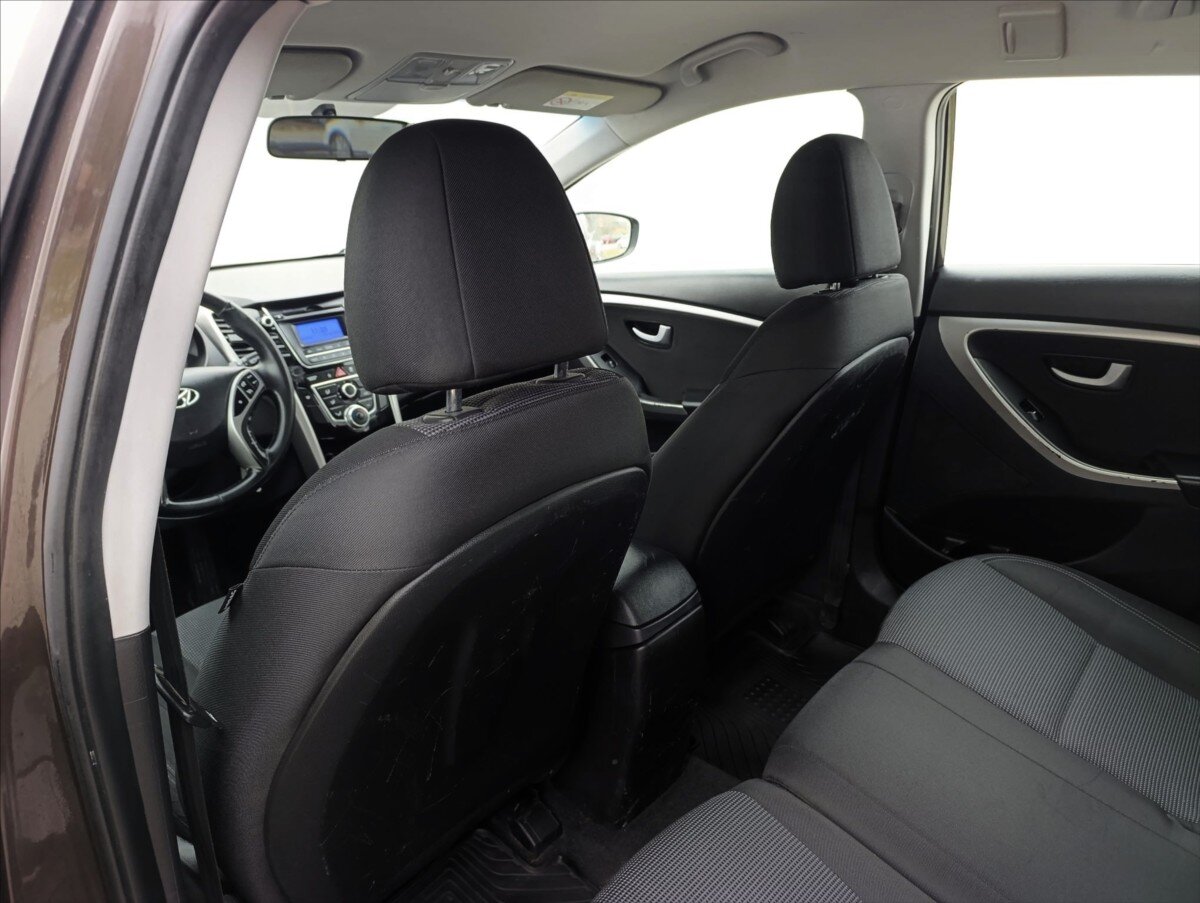 Hyundai i30 Kombi 1,6 l 99 kw