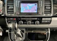 Volkswagen Multivan 18