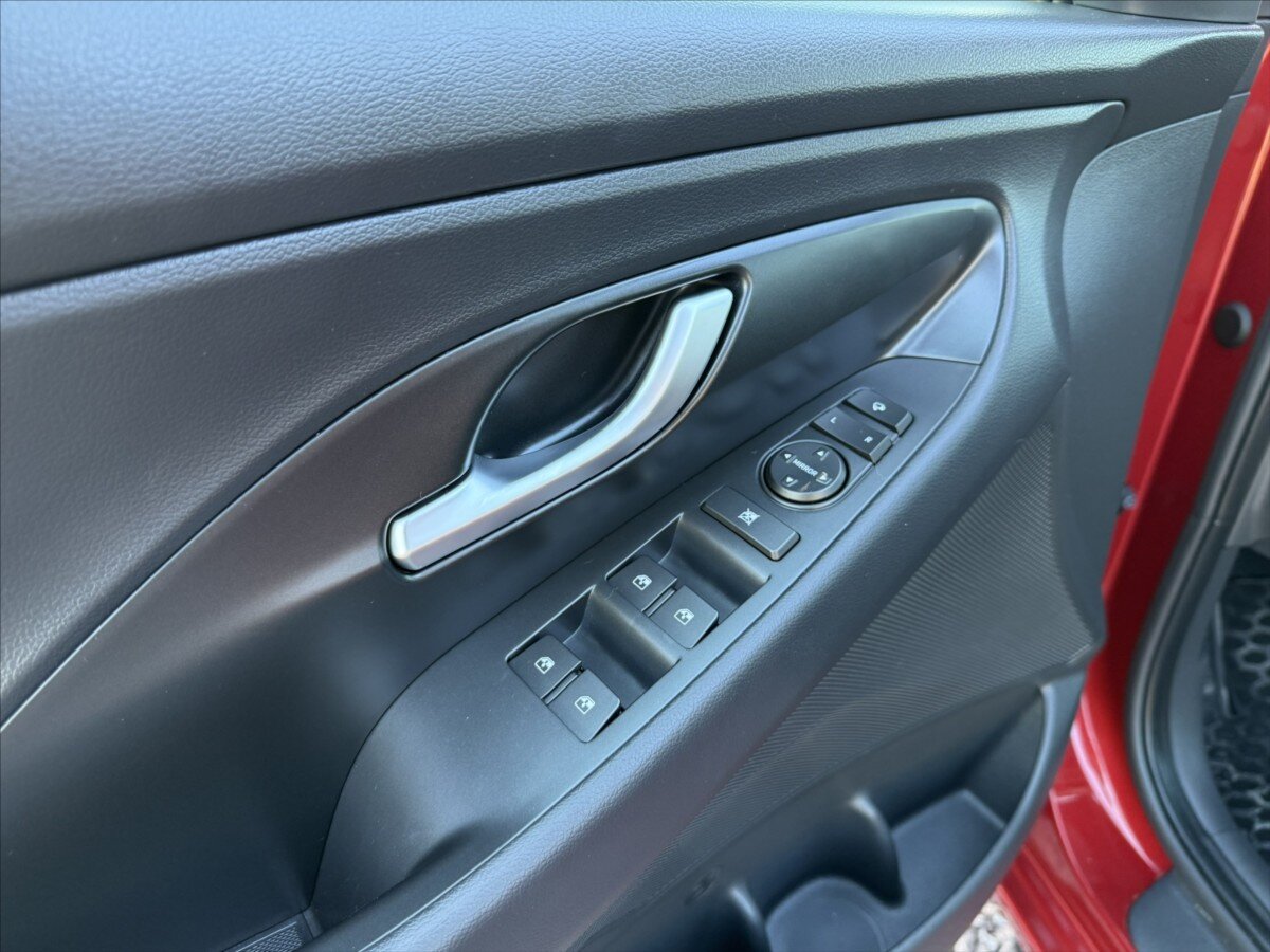 Hyundai i30 Kombi 1,5 l 103 kw