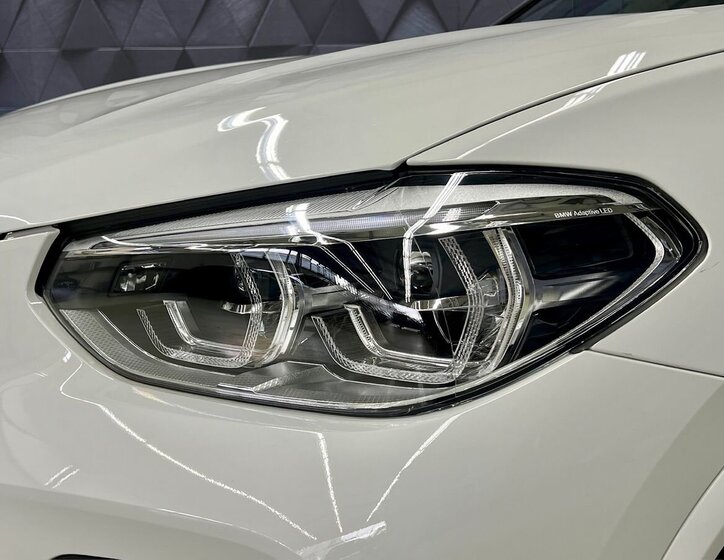 BMW X4 SUV / Terénní 3,0 l 250 kw