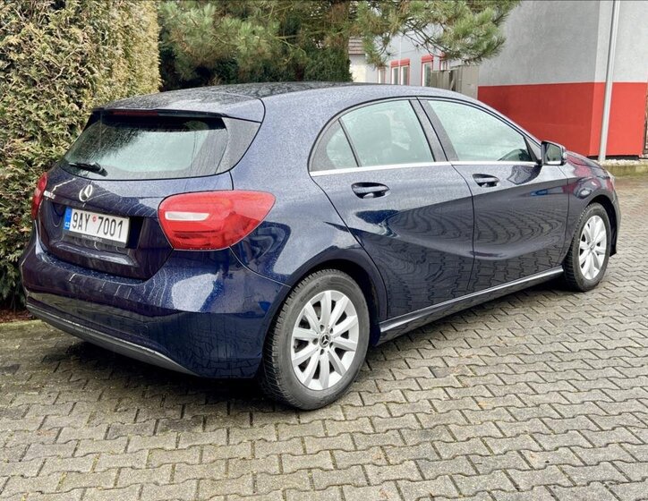 Mercedes-Benz Třídy A Hatchback 1,5 l 80 kw