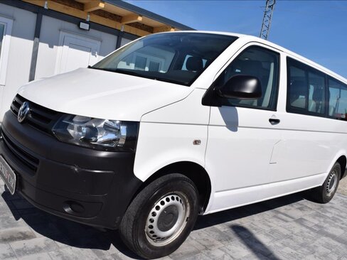 Volkswagen Transporter Kombi 2,0 l 103 kw