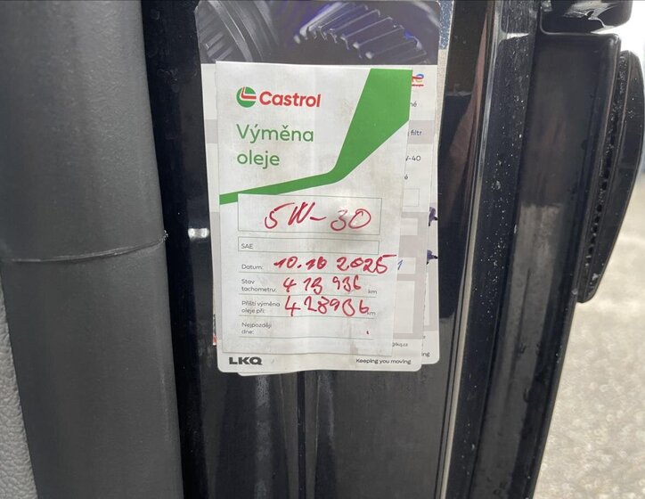 Volkswagen Multivan 41