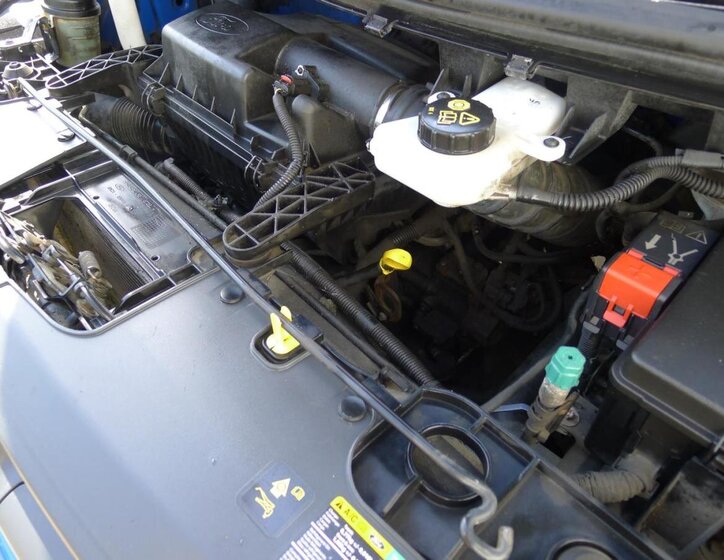 Ford Transit Custom Užitková 2,2 l 74 kw