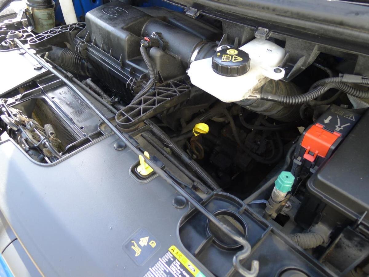 Ford Transit Custom Užitková 2,2 l 74 kw