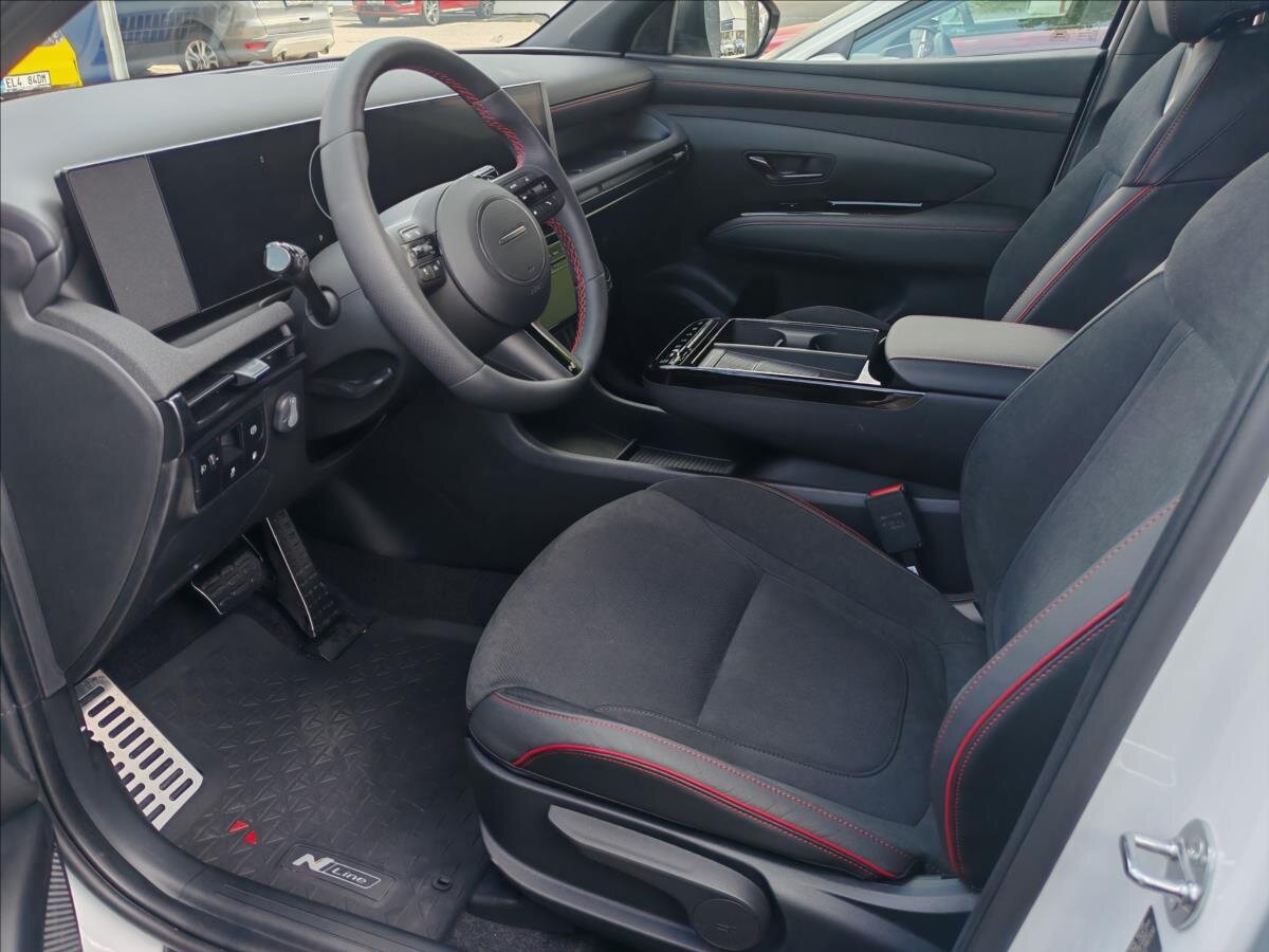 Hyundai Tucson SUV / Terénní 1,6 l 185 kw