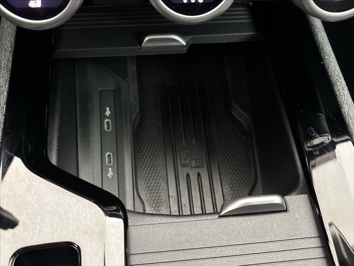 Škoda Superb Kombi 2,0 l 110 kw