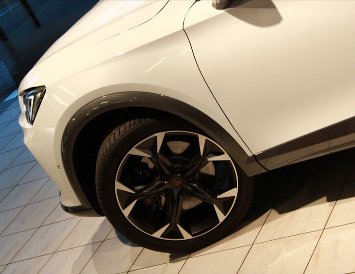 Cupra Formentor SUV / Terénní 2,0 l 228 kw