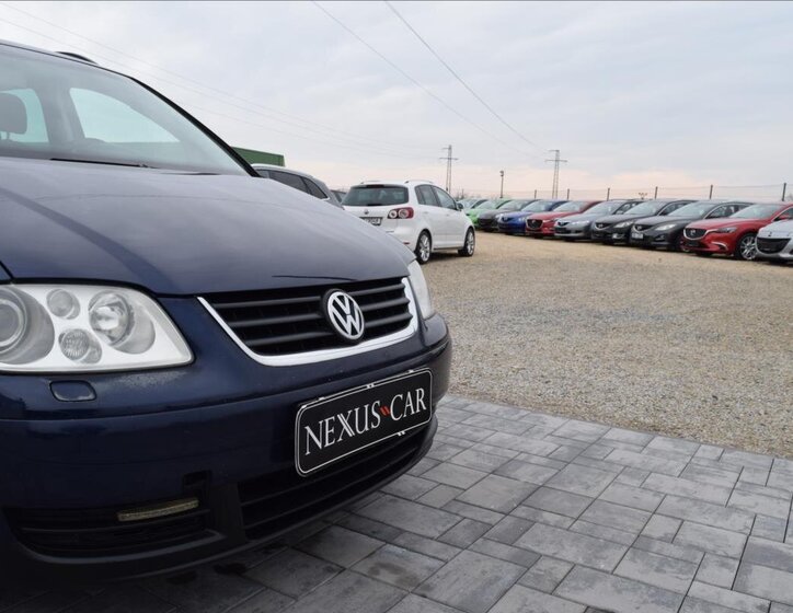 Volkswagen Touran Kombi 1,4 l 103 kw