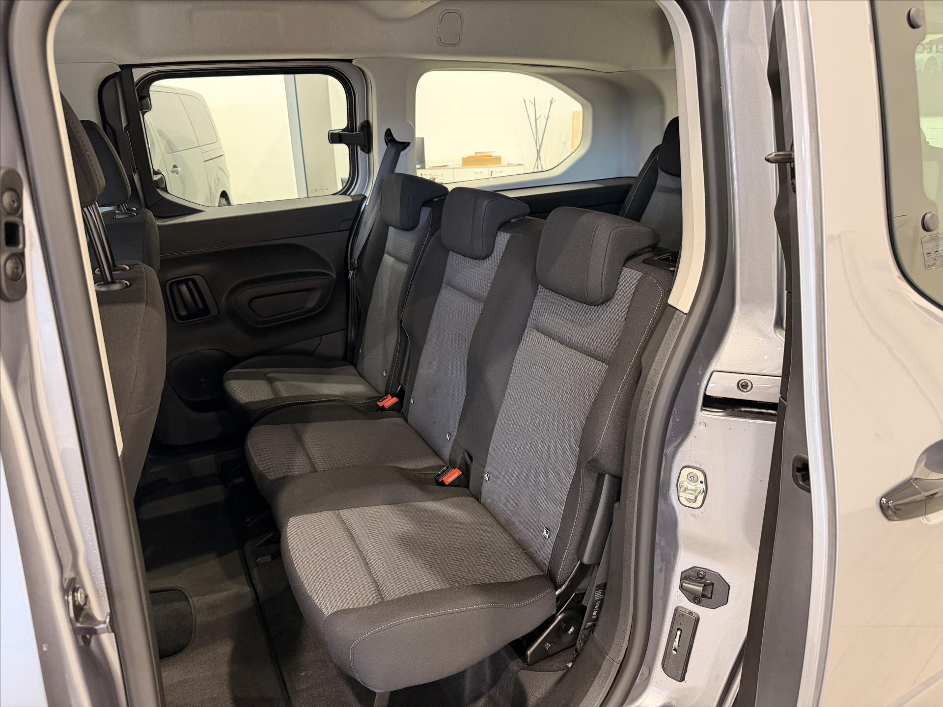Toyota ProAce City Verso MPV 1,5 l 96 kw