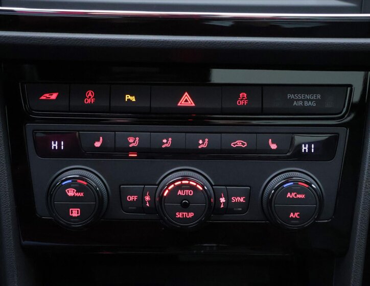 Seat Leon Kombi 2,0 l 221 kw