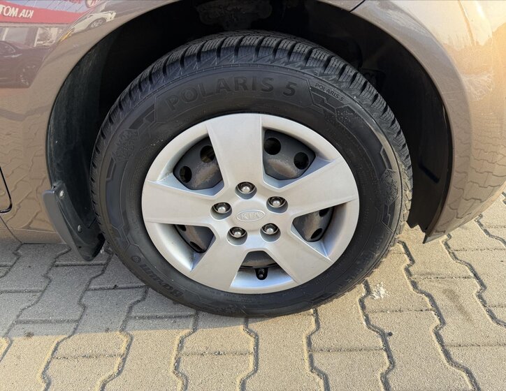 KIA Venga MPV 1,4 l 66 kw