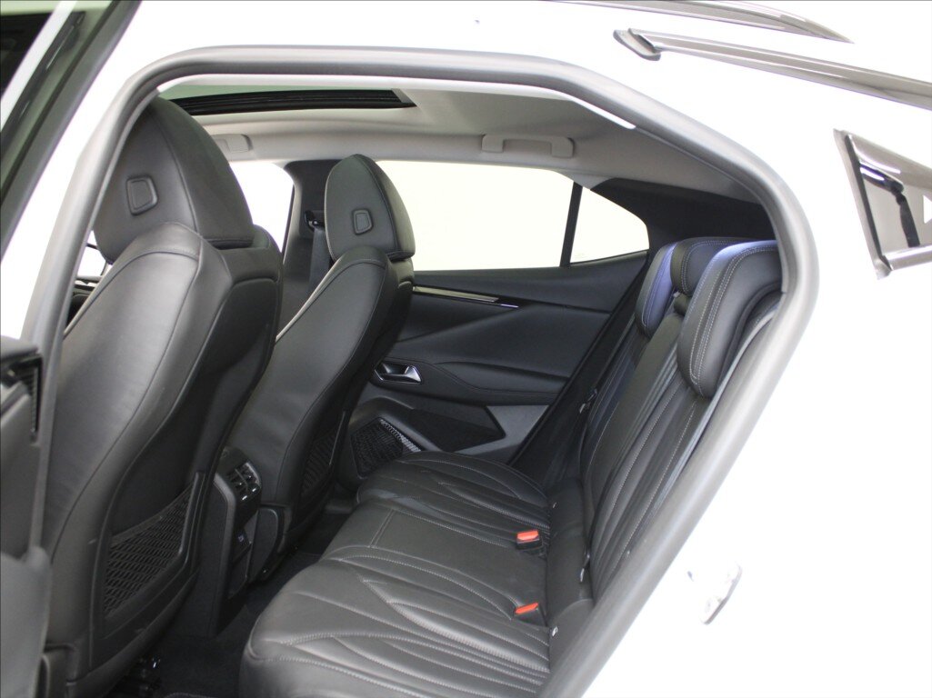 DS Automobiles DS4 SUV / Terénní 1,6 l 165 kw