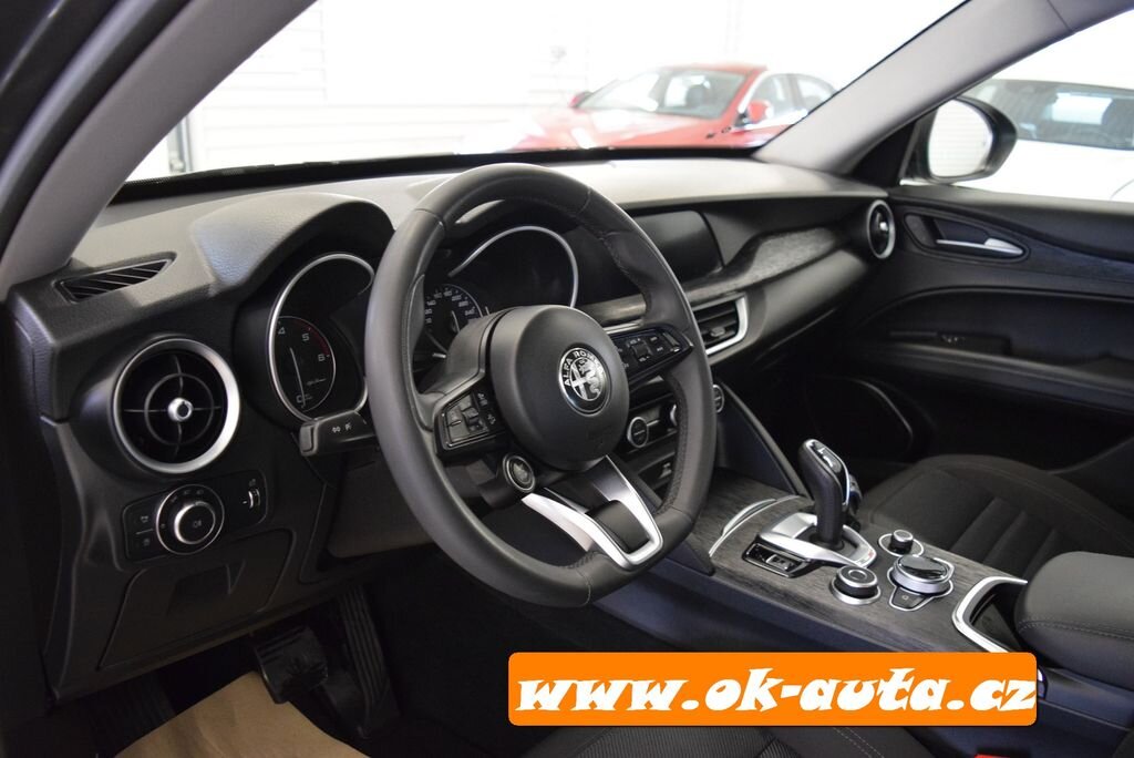 Alfa Romeo Stelvio SUV 2,1 l 140 kw