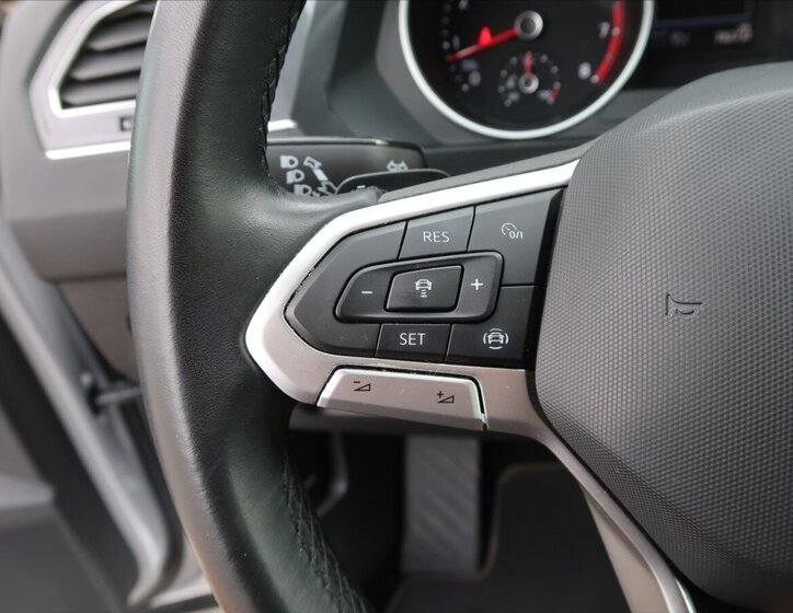 Volkswagen Tiguan Kombi 1,5 l 110 kw