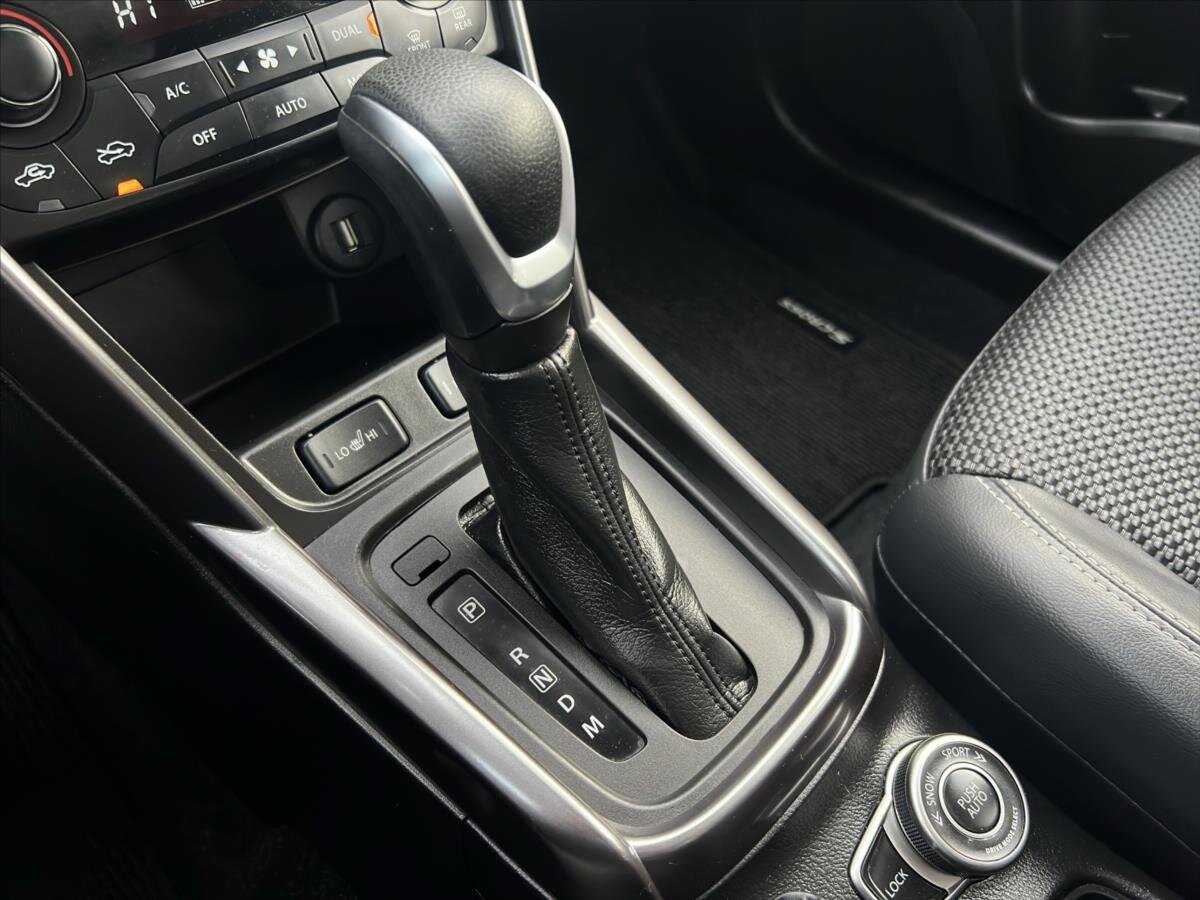 Suzuki S-Cross SUV 1,5 l 75 kw