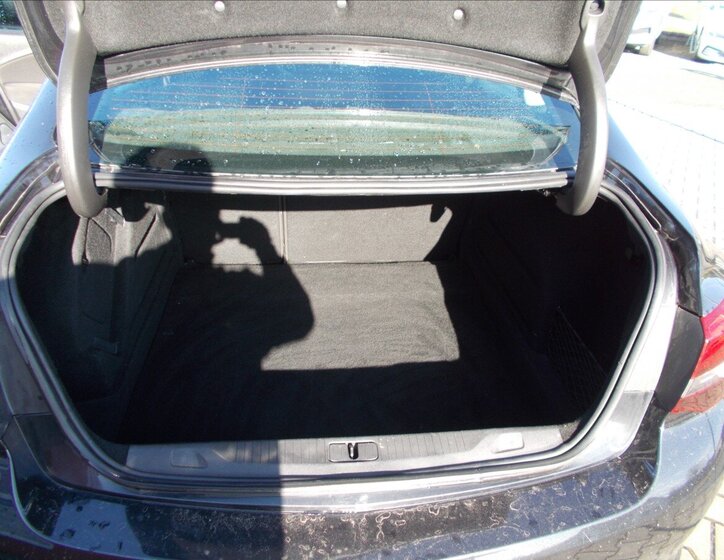 Opel Astra Sedan / Limuzína 1,4 l 103 kw