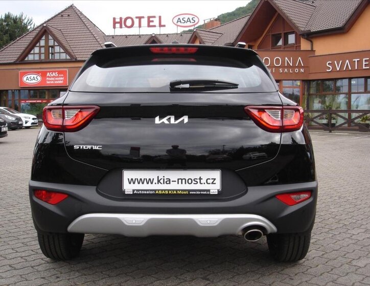 KIA Stonic 8