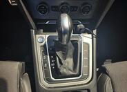 Volkswagen Passat 11