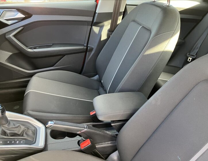 Audi A1 Hatchback 999,0 70 kw