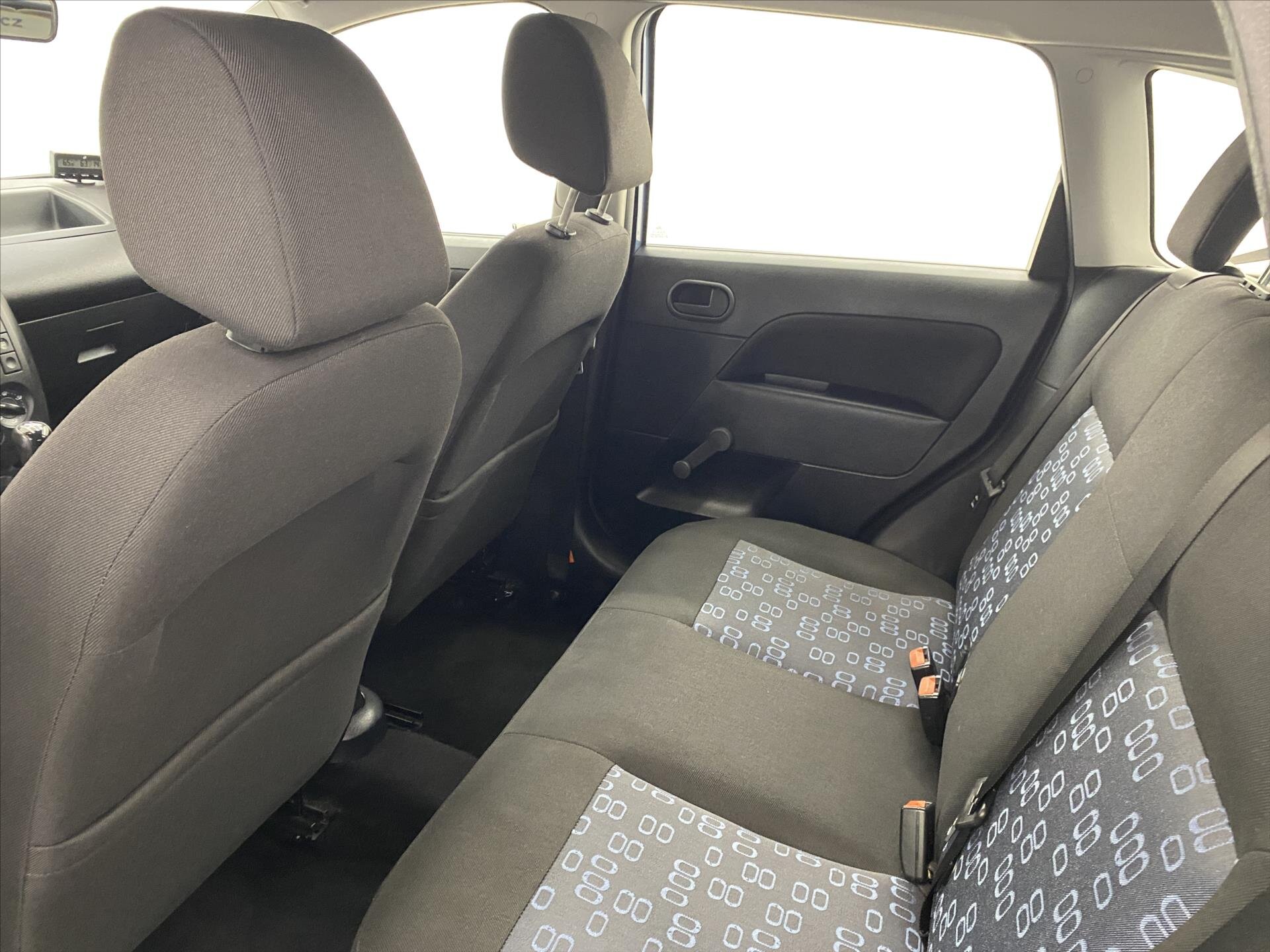 Ford Fiesta Hatchback 1,3 l 51 kw