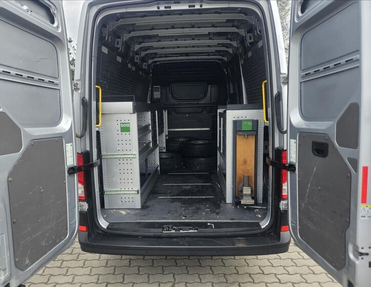 Volkswagen Crafter 7