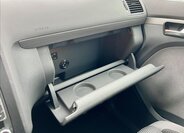 Volkswagen Touran MPV 1,6 l 77 kw