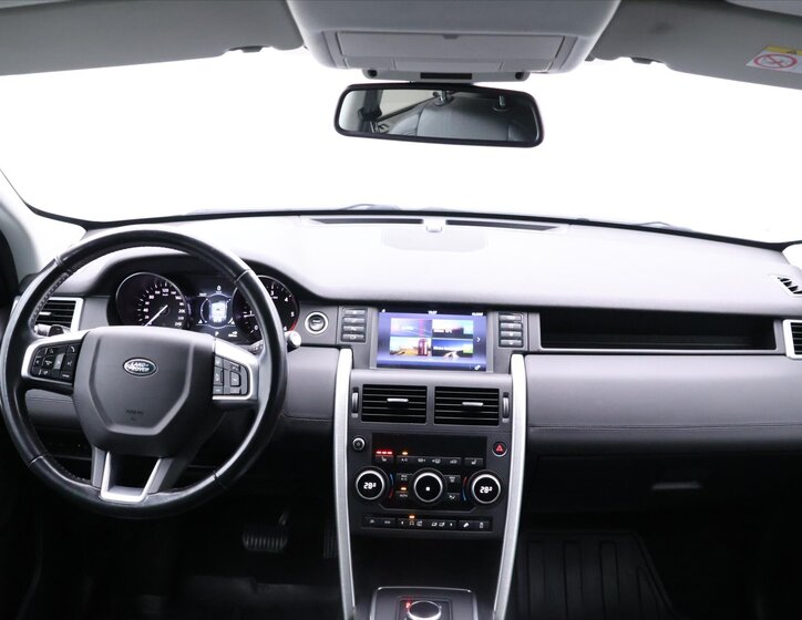Land Rover Discovery Sport 30