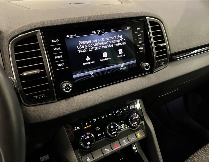 Škoda Karoq SUV / Terénní 2,0 l 110 kw