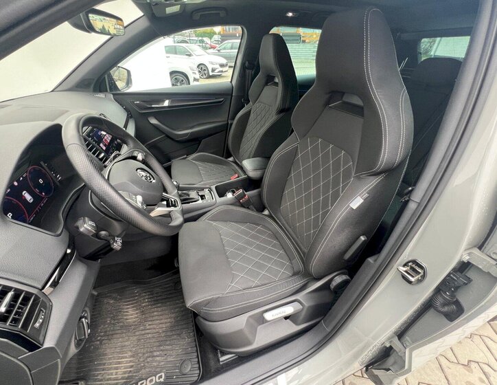 Škoda Karoq SUV / Terénní 1,5 l 110 kw