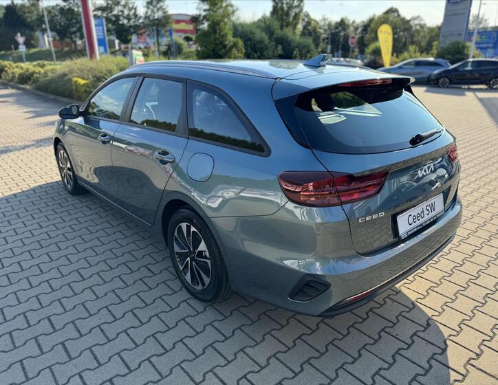 KIA Ceed 5