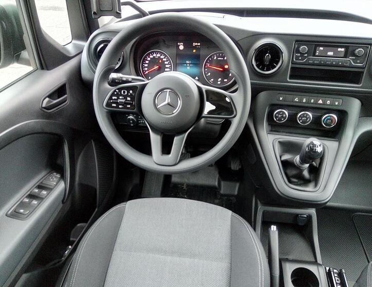 Mercedes-Benz Citan 10
