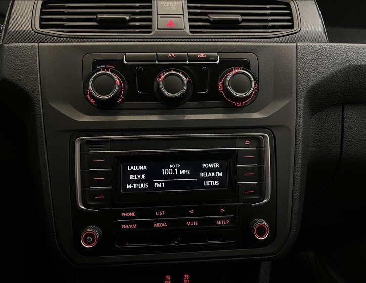 Volkswagen Caddy Skříň 2,0 l 90 kw