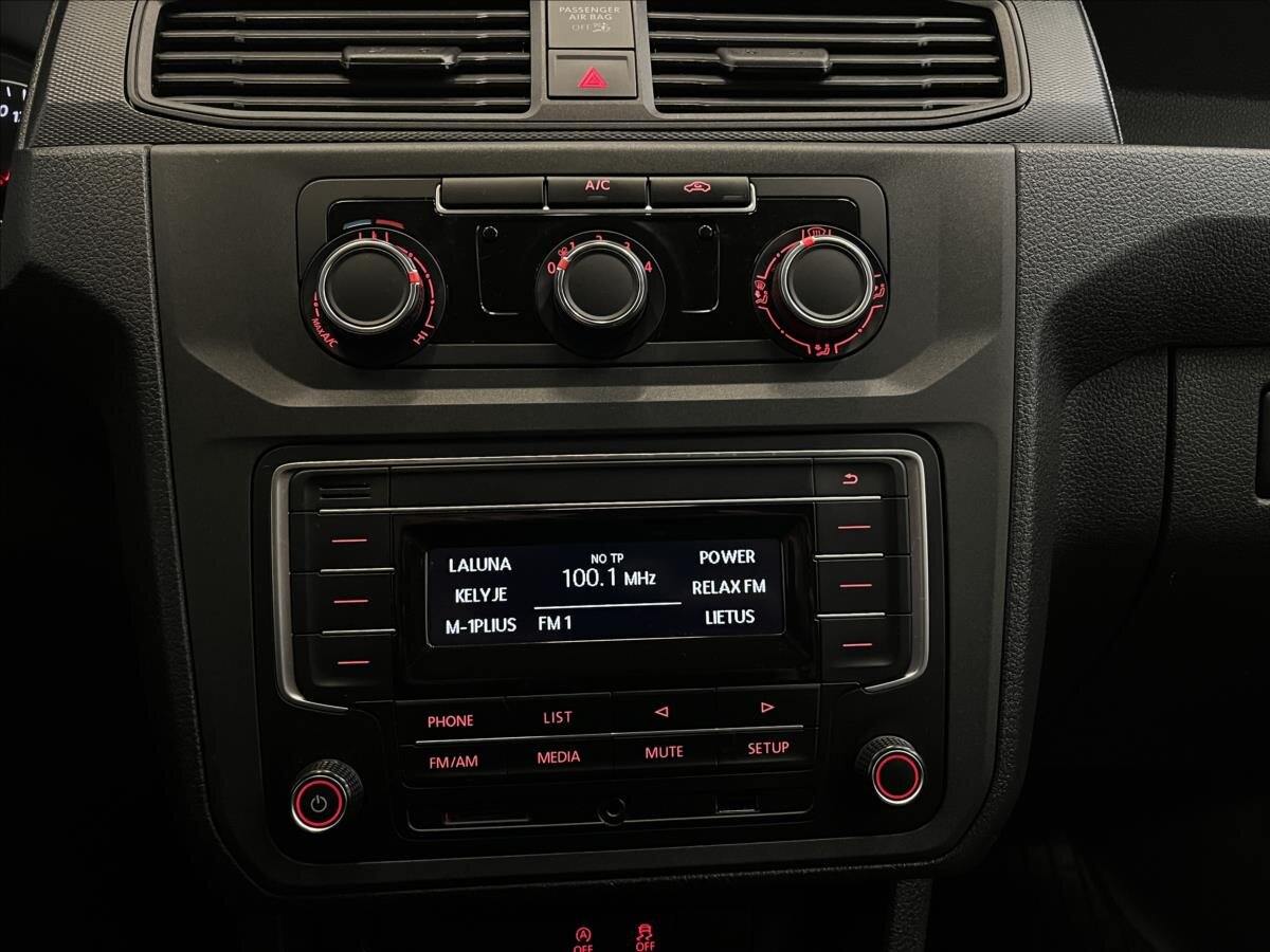 Volkswagen Caddy Skříň 2,0 l 90 kw