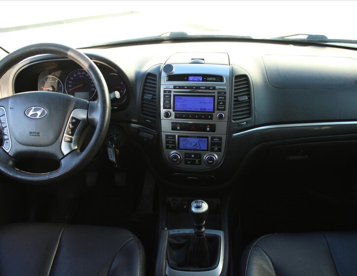 Hyundai Santa Fe SUV 2,2 l 145 kw