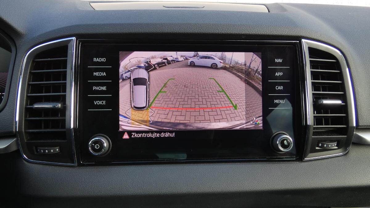 Škoda Karoq SUV / Terénní 1,5 l 110 kw