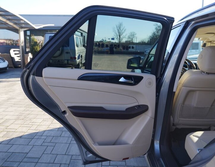 Mercedes-Benz GLE SUV / Terénní 3,0 l 190 kw