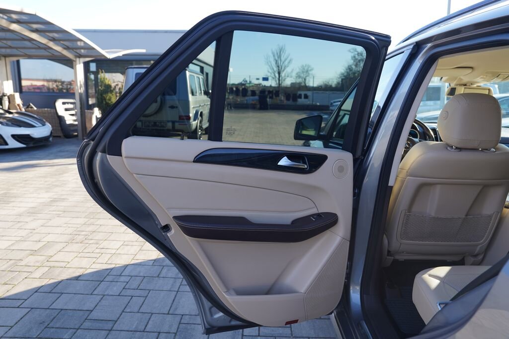 Mercedes-Benz GLE SUV / Terénní 3,0 l 190 kw