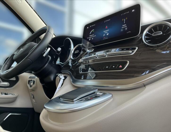 Mercedes-Benz Třídy V 16