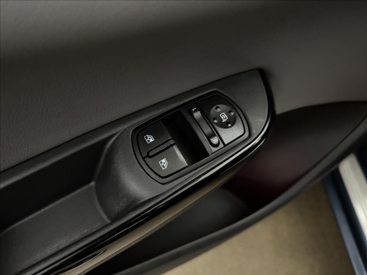 Opel Corsa Hatchback 1,2 l 70 kw