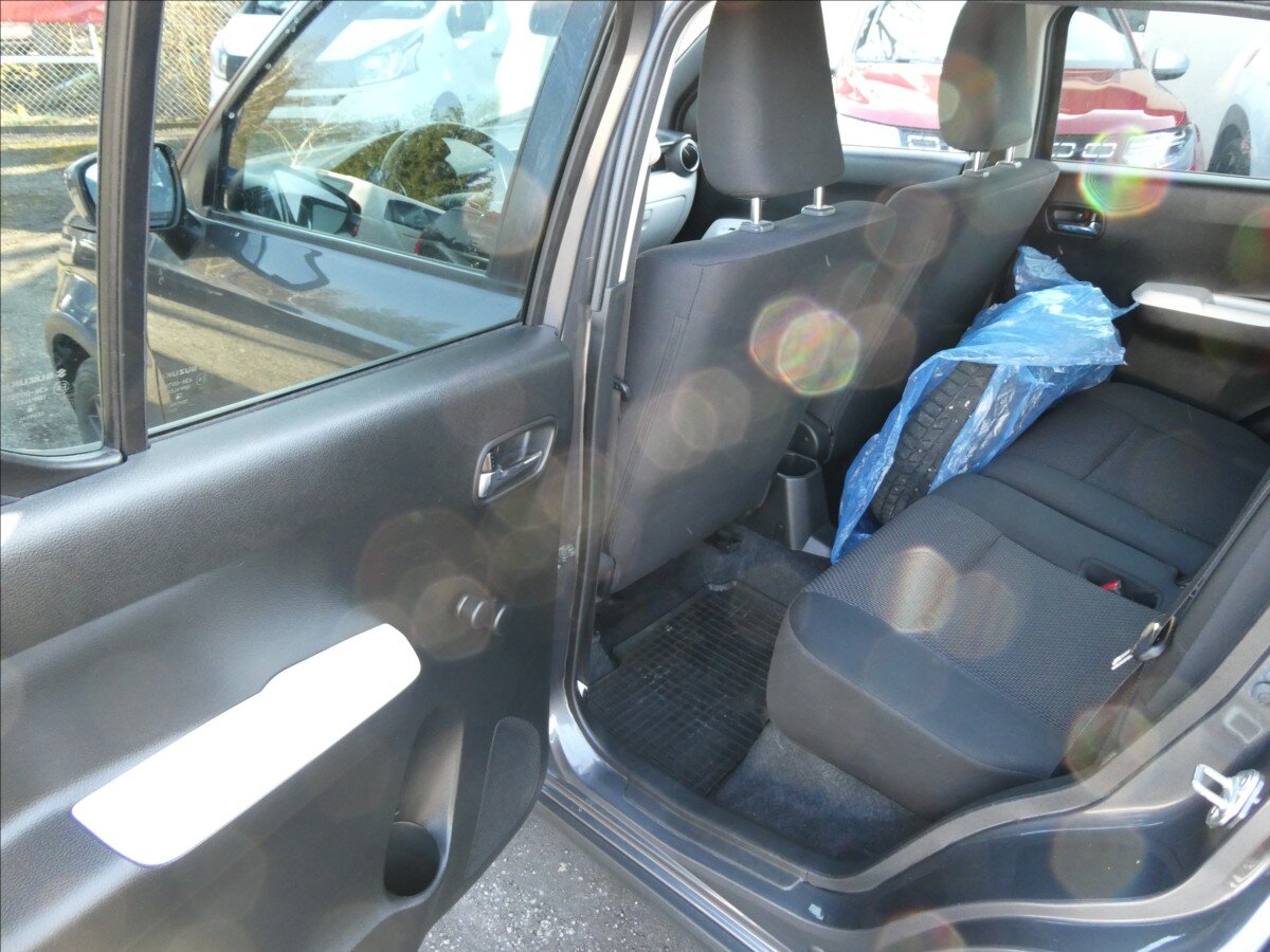 Suzuki Ignis Hatchback 1,2 l 66 kw