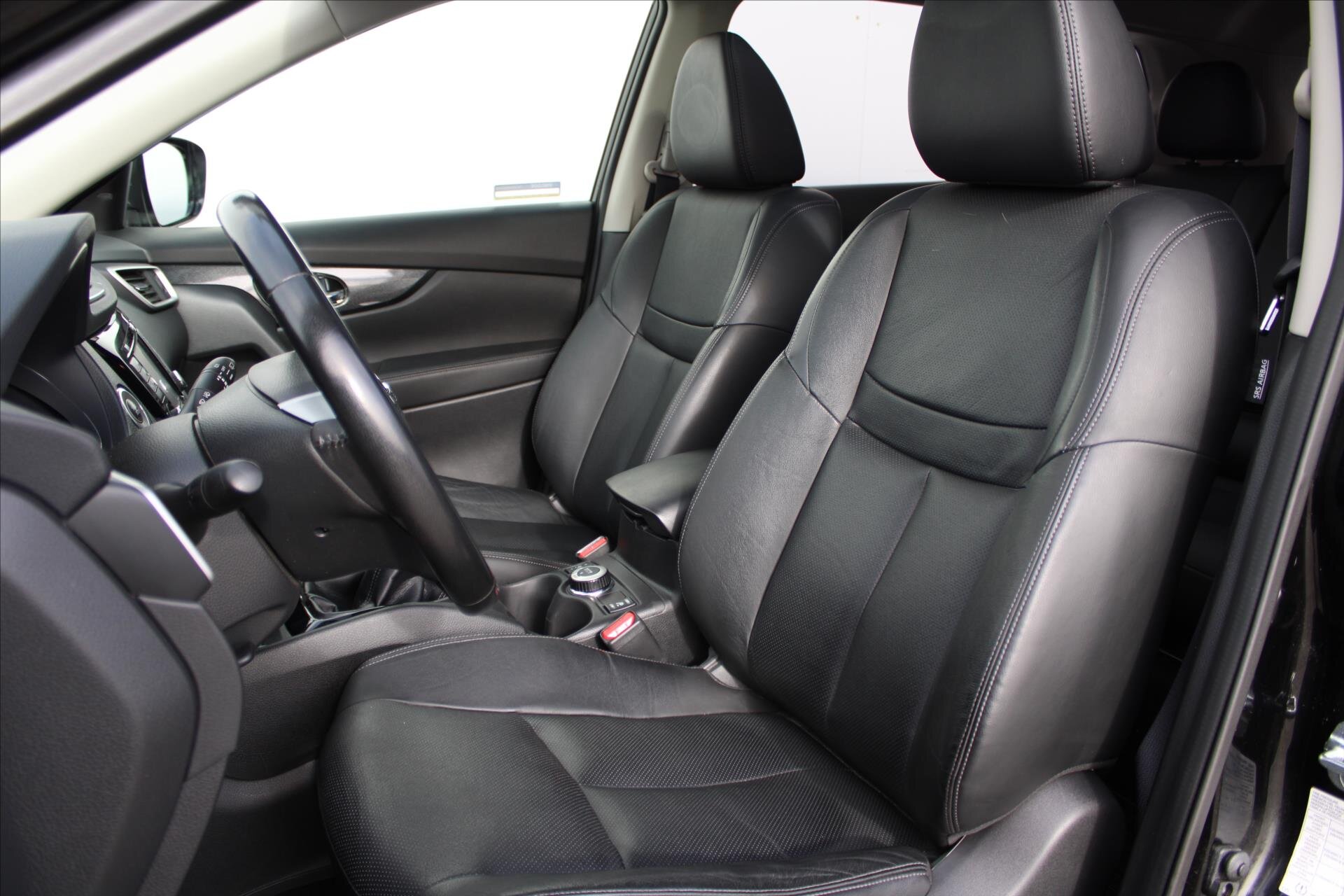 Nissan X-Trail SUV / Terénní 1,6 l 96 kw