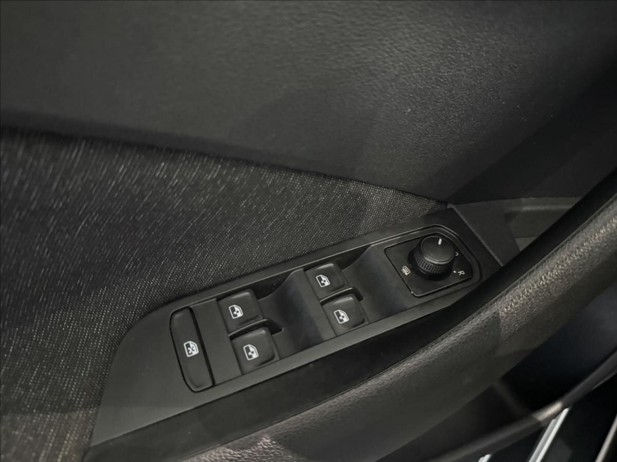 Škoda Scala Hatchback 999,0 85 kw