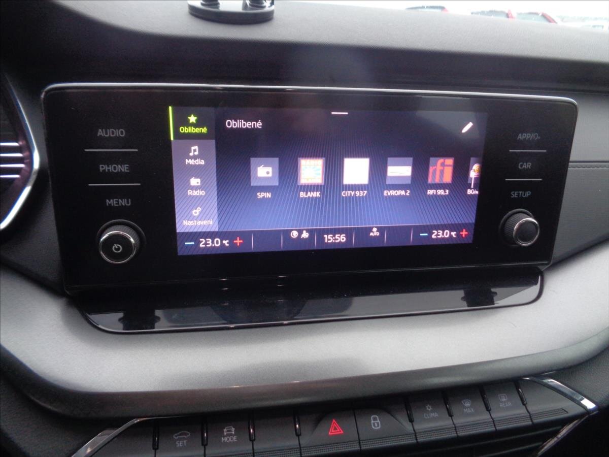 Škoda Octavia Sedan / Limuzína 1,5 l 110 kw