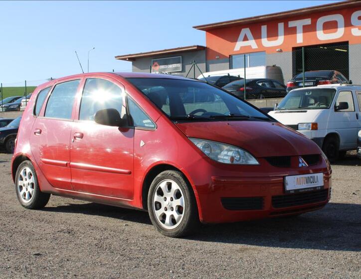 Mitsubishi Colt 3