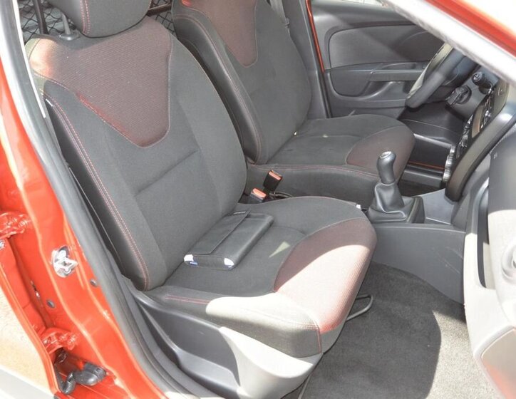 Renault Clio Hatchback 1,5 l 55 kw