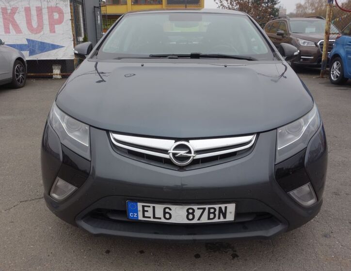 Opel Ampera 3