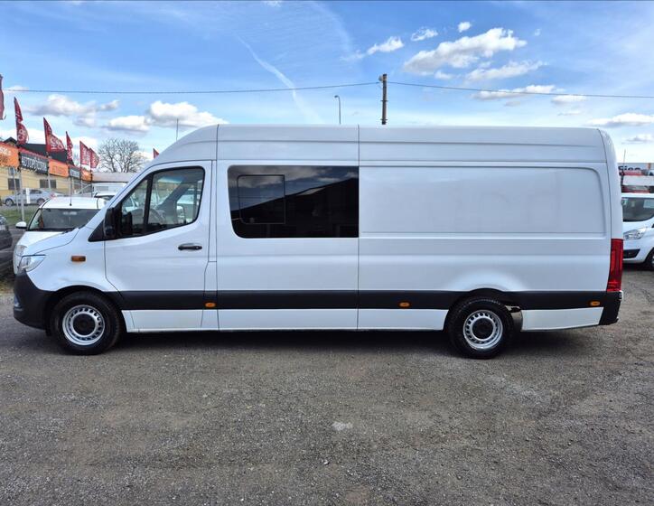 Mercedes-Benz Sprinter 2